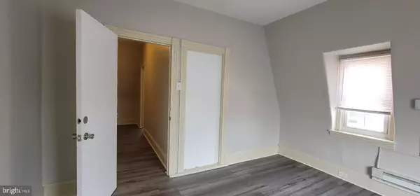 Reading, PA 19601,136 ELM ST #B