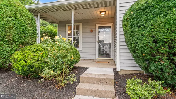 Newtown, PA 18940,21 EATON CT