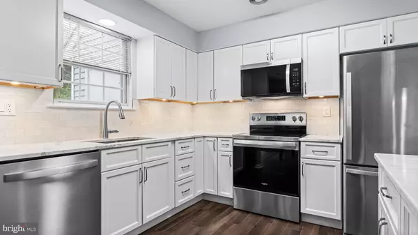 Newtown, PA 18940,21 EATON CT