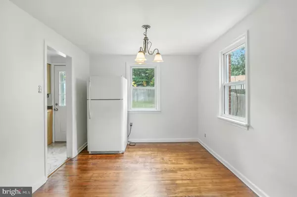 Wilmington, DE 19804,313 FOREST DR