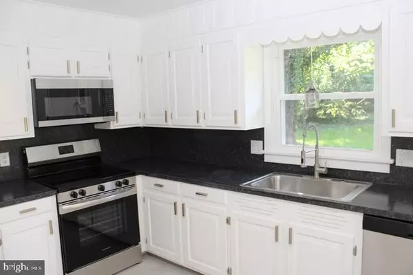 Chambersburg, PA 17202,614 CENTER DRIVE