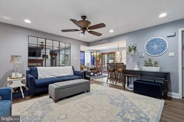 Yardley, PA 19067,651-A ROSE HOLLOW