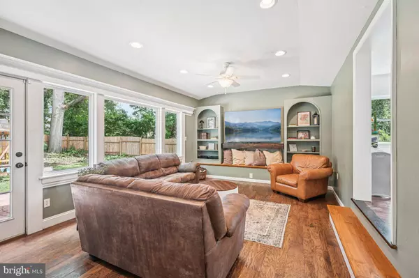 Delran, NJ 08075,53 HARTFORD RD