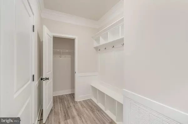 Unionville, VA 22567,23567 WHARTONS PASS