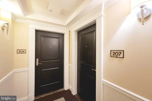4915 HAMPDEN LN #206 & 207, Bethesda, MD 20814
