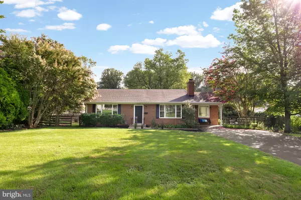 3608 EMBASSY LN, Fairfax, VA 22030