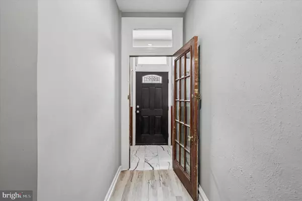 Philadelphia, PA 19145,1525 MORRIS ST