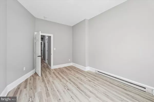 Philadelphia, PA 19145,1525 MORRIS ST