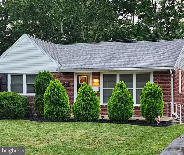 2523 SPRINGVIEW RD, Norristown, PA 19401