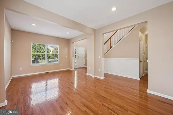 Swedesboro, NJ 08085,10 LOCUST