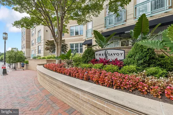 Reston, VA 20190,12000 MARKET ST #152