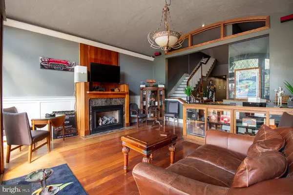 Pottstown, PA 19464,211 E HIGH ST