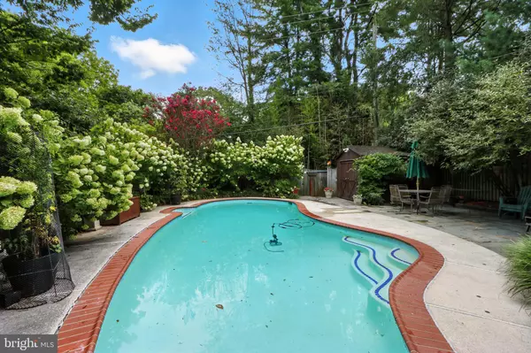 5721 RIDGEDALE RD, Baltimore, MD 21209