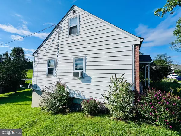 Reading, PA 19611,228 BEVERLY PL