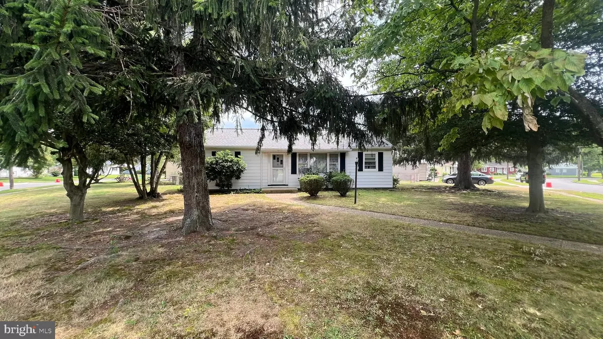 Stratford, NJ 08084,10 DUKE AVE