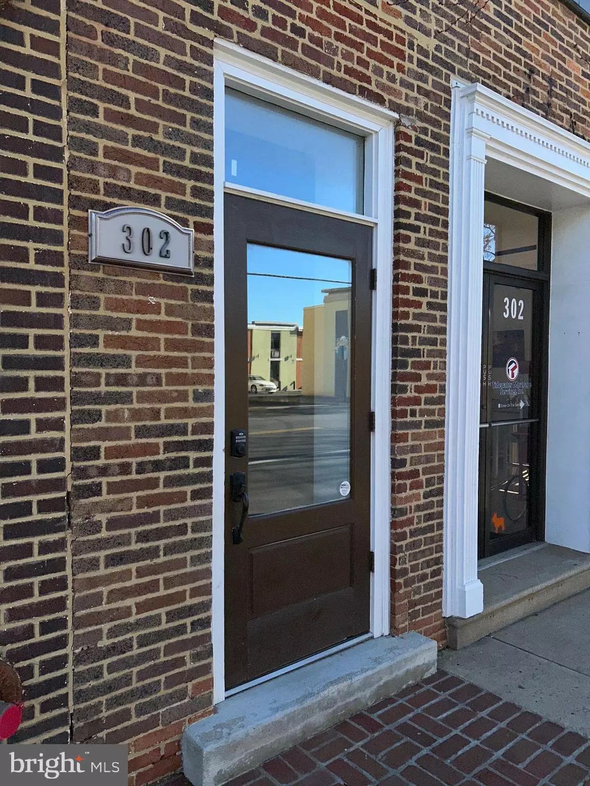 Winchester, VA 22601,302 N CAMERON ST #201