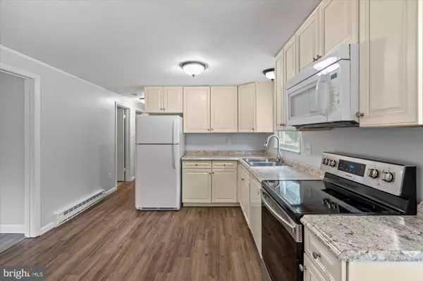 Brunswick, MD 21716,403 E F ST