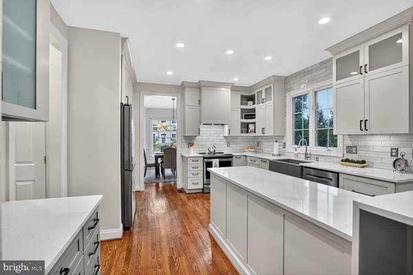 Haymarket, VA 20169,5438 SHERMAN OAKS CT