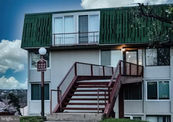 3121 FOREST LN #D-10,  Schwenksville,  PA 19473