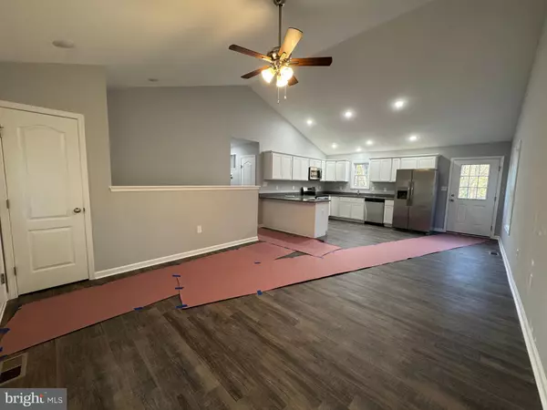 Front Royal, VA 22630,676 WESTERN