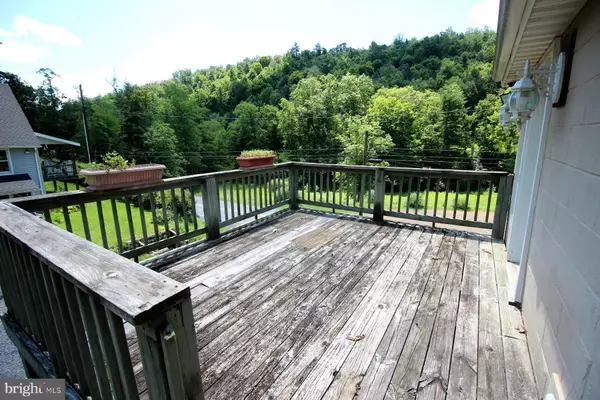 Beech Creek, PA 16822,3293 LAUREL RUN RD
