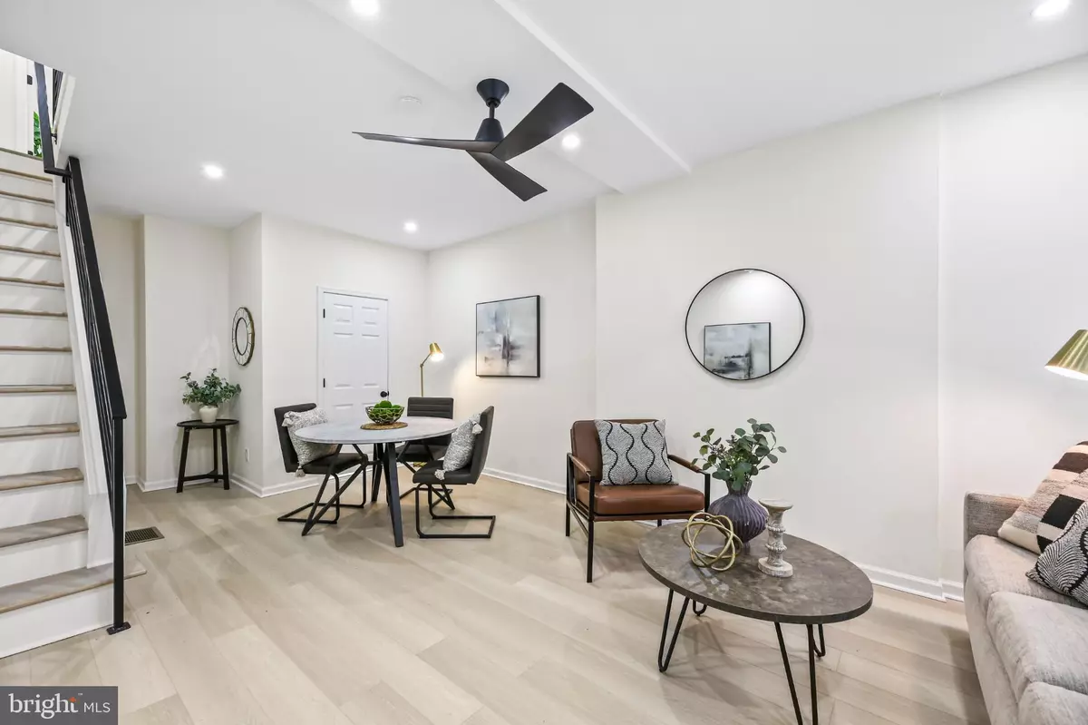 Philadelphia, PA 19145,1731 S DORRANCE ST