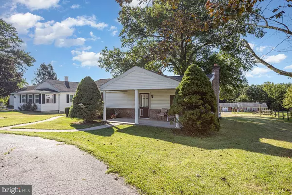 Dover, PA 17315,1636 E CANAL RD