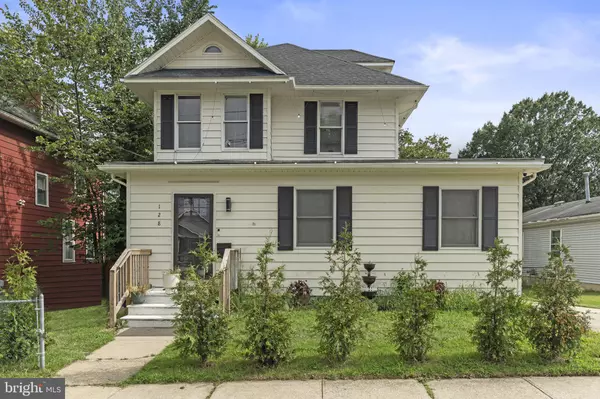 128 W EVESHAM AVE, Magnolia, NJ 08049