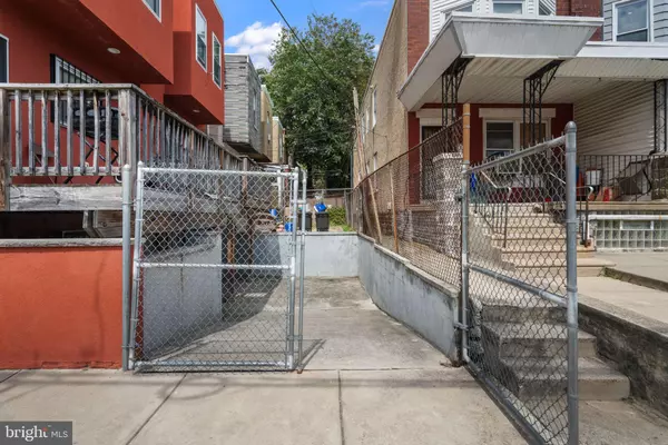 Philadelphia, PA 19143,927 S 60TH ST