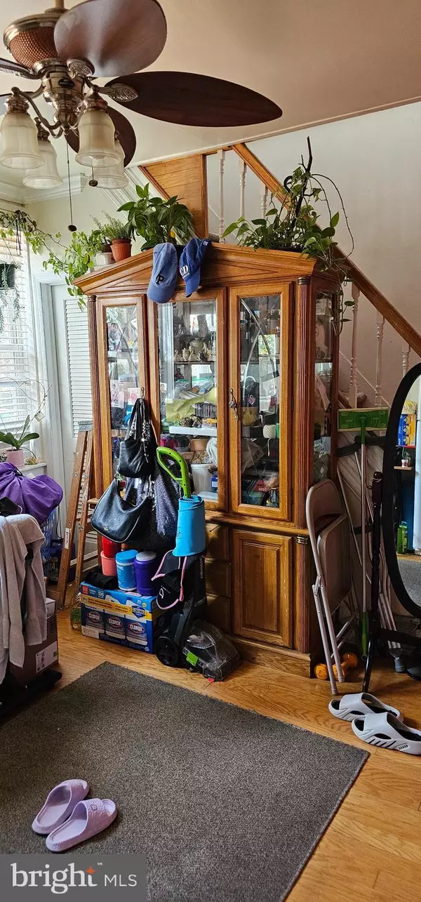 Trenton, NJ 08629,112 COLUMBUS AVE