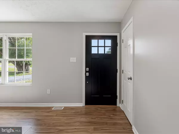 Middletown, VA 22645,2432 LAUREL LN