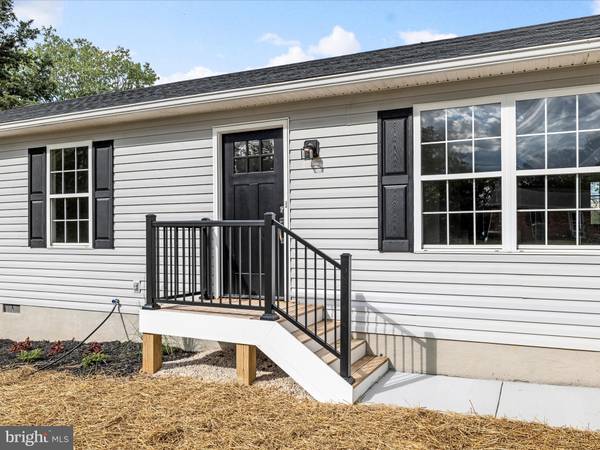 Middletown, VA 22645,2432 LAUREL LN