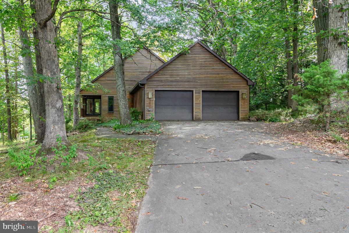 New Cumberland, PA 17070,322 BETHEL CHURCH RD