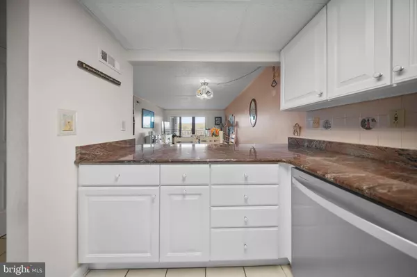 Ocean City, MD 21842,5505 ATLANTIC AVE #107