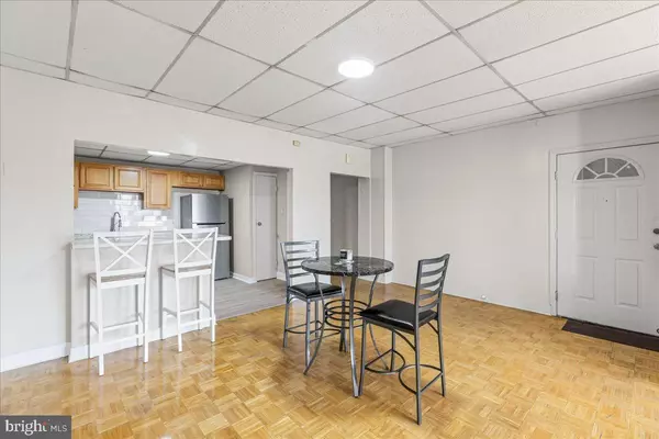 Beverly, NJ 08010,245 WARREN ST