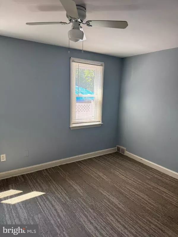 Philadelphia, PA 19111,7402 ROCKWELL AVE