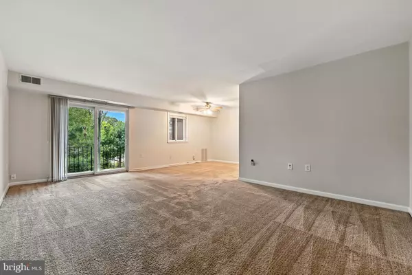 Annapolis, MD 21403,206-F VICTOR PKWY #206F