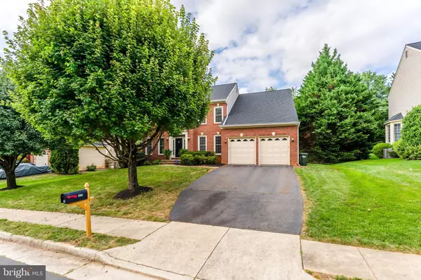 Fairfax, VA 22030,5274 TRACTOR LN