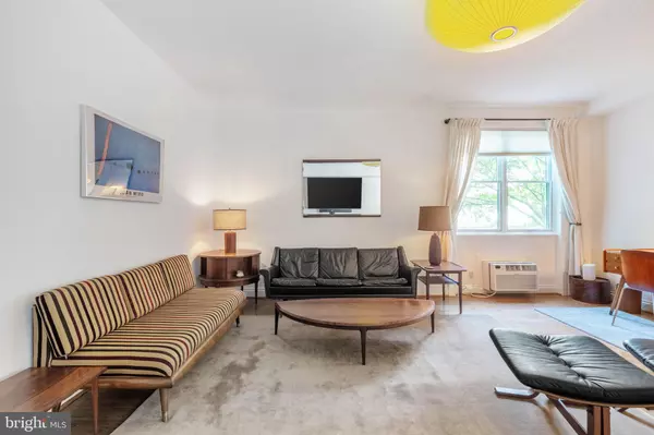 Washington, DC 20008,3100 CONNECTICUT AVE NW #230