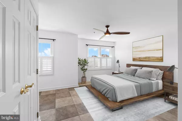 Rockville, MD 20850,302 KING FARM BLVD #30208