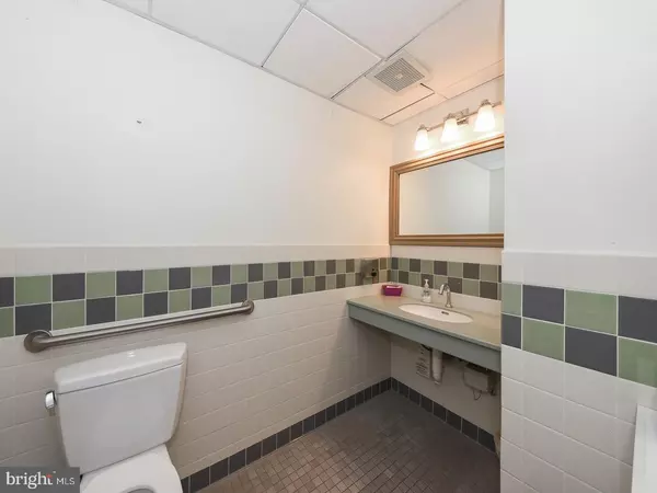 Flourtown, PA 19031,1432 BETHLEHEM PIKE