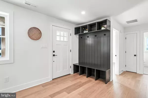 West Chester, PA 19382,107 GREENVIEW DR