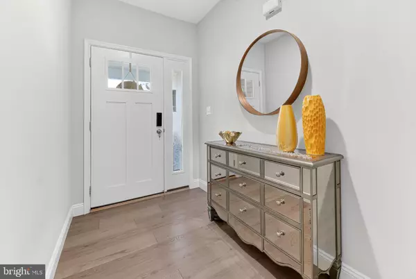 Emmaus, PA 18049,1413 ARCH ST