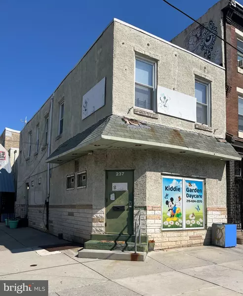 237 E GIRARD AVE, Philadelphia, PA 19125