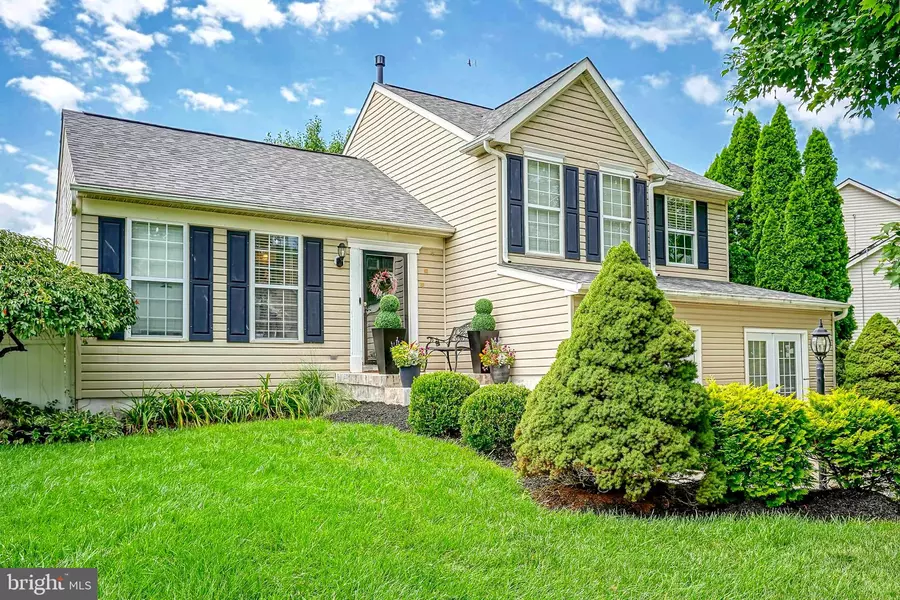 49 RAINTREE DR, Sicklerville, NJ 08081