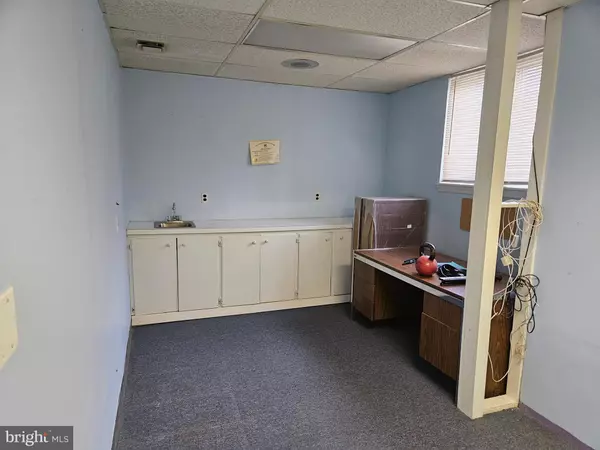 Hamilton, NJ 08619,2382 WHITEHORSE MERCERVILLE RD