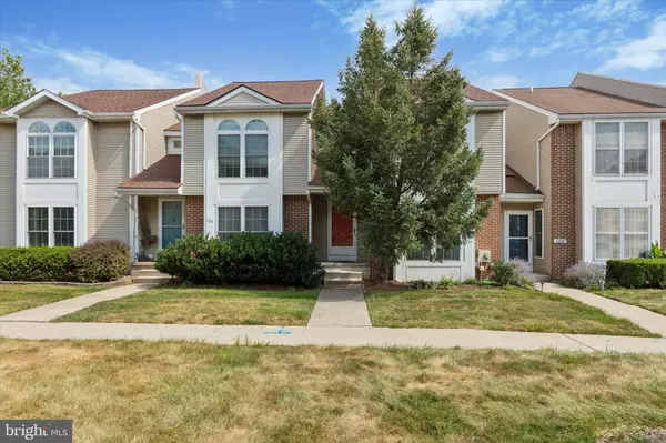 121 TEAKWOOD CT, East Norriton, PA 19401