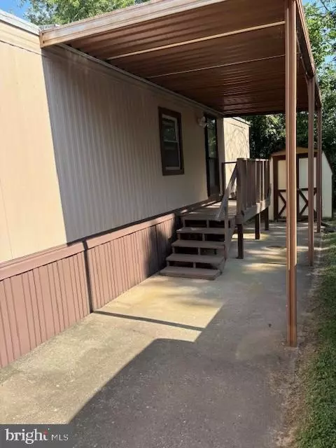 Middletown, PA 17057,101 LAKE DR