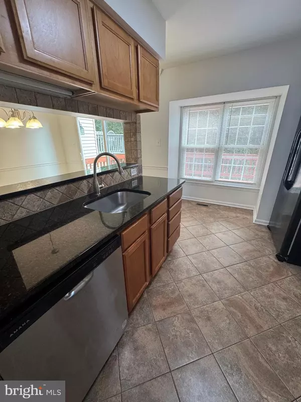 Woodbridge, VA 22192,1923 HEATHERBROOK CT