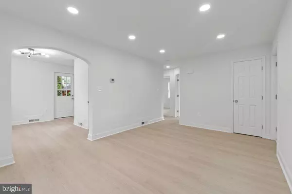 Baltimore, MD 21207,3491 HILLSMERE RD